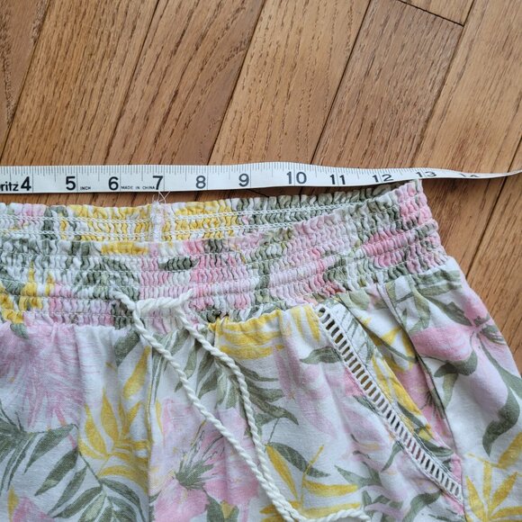 Briggs New York Linen Blend Pull-On Summer Shorts Floral - Picture 10 of 13